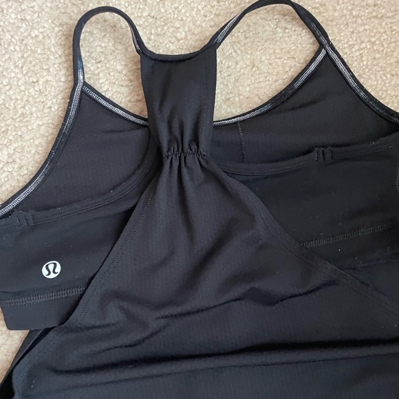 Lululemon Tank with Built-In Sports Bra - Picture 3 of 4